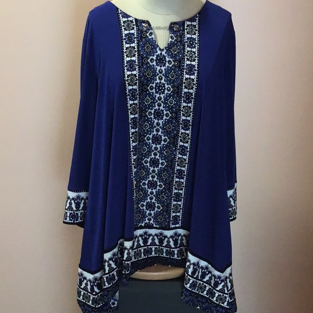 📦 Beautiful Look, Feel and Drape Tunic